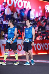 BIB: 398, 40879
                            <button type="button" onclick="openModal(21412402)" class="btn btn-primary btn-sm float-right btn-popup" data-toggle="modal" data-target=".modal-high-quality">
                        <i class="fas fa-shopping-cart"></i> Add to Cart
                    </button>
                                            <button type="button" onclick="isThisMe(21412402, true)" class="btn btn-success btn-sm float-right btn-popup btn-isme hidden" data-toggle="tooltip" data-placement="bottom" title="นี่คือรูปของคุณใช่ไหม คลิกที่นี่เพื่อเอาเข้าอัลบั้ม">
                        <i class="fas fa-plus"></i> Add to album
                    </button>
                    <button type="button" onclick="isThisMe(21412402, false)" class="btn btn-warning btn-sm float-right btn-popup btn-isnotme hidden">
                        <i class="fas fa-ban"></i> Remove from album
                    </button>