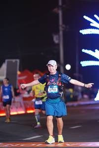 BIB: 42768
                            <button type="button" onclick="openModal(21418754)" class="btn btn-primary btn-sm float-right btn-popup" data-toggle="modal" data-target=".modal-high-quality">
                        <i class="fas fa-shopping-cart"></i> Add to Cart
                    </button>
                                            <button type="button" onclick="isThisMe(21418754, true)" class="btn btn-success btn-sm float-right btn-popup btn-isme hidden" data-toggle="tooltip" data-placement="bottom" title="นี่คือรูปของคุณใช่ไหม คลิกที่นี่เพื่อเอาเข้าอัลบั้ม">
                        <i class="fas fa-plus"></i> Add to album
                    </button>
                    <button type="button" onclick="isThisMe(21418754, false)" class="btn btn-warning btn-sm float-right btn-popup btn-isnotme hidden">
                        <i class="fas fa-ban"></i> Remove from album
                    </button>