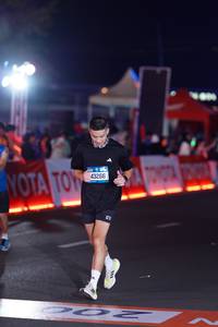 BIB: 43266, 202
                            <button type="button" onclick="openModal(21434563)" class="btn btn-primary btn-sm float-right btn-popup" data-toggle="modal" data-target=".modal-high-quality">
                        <i class="fas fa-shopping-cart"></i> Add to Cart
                    </button>
                                            <button type="button" onclick="isThisMe(21434563, true)" class="btn btn-success btn-sm float-right btn-popup btn-isme hidden" data-toggle="tooltip" data-placement="bottom" title="นี่คือรูปของคุณใช่ไหม คลิกที่นี่เพื่อเอาเข้าอัลบั้ม">
                        <i class="fas fa-plus"></i> Add to album
                    </button>
                    <button type="button" onclick="isThisMe(21434563, false)" class="btn btn-warning btn-sm float-right btn-popup btn-isnotme hidden">
                        <i class="fas fa-ban"></i> Remove from album
                    </button>