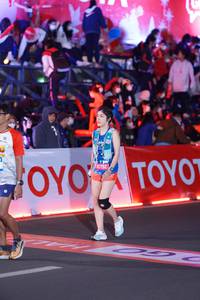 BIB: 115792
                            <button type="button" onclick="openModal(21411112)" class="btn btn-primary btn-sm float-right btn-popup" data-toggle="modal" data-target=".modal-high-quality">
                        <i class="fas fa-shopping-cart"></i> Add to Cart
                    </button>
                                            <button type="button" onclick="isThisMe(21411112, true)" class="btn btn-success btn-sm float-right btn-popup btn-isme hidden" data-toggle="tooltip" data-placement="bottom" title="นี่คือรูปของคุณใช่ไหม คลิกที่นี่เพื่อเอาเข้าอัลบั้ม">
                        <i class="fas fa-plus"></i> Add to album
                    </button>
                    <button type="button" onclick="isThisMe(21411112, false)" class="btn btn-warning btn-sm float-right btn-popup btn-isnotme hidden">
                        <i class="fas fa-ban"></i> Remove from album
                    </button>