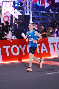 BIB: 40505
                            <button type="button" onclick="openModal(21402534)" class="btn btn-primary btn-sm float-right btn-popup" data-toggle="modal" data-target=".modal-high-quality">
                        <i class="fas fa-shopping-cart"></i> Add to Cart
                    </button>
                                            <button type="button" onclick="isThisMe(21402534, true)" class="btn btn-success btn-sm float-right btn-popup btn-isme hidden" data-toggle="tooltip" data-placement="bottom" title="นี่คือรูปของคุณใช่ไหม คลิกที่นี่เพื่อเอาเข้าอัลบั้ม">
                        <i class="fas fa-plus"></i> Add to album
                    </button>
                    <button type="button" onclick="isThisMe(21402534, false)" class="btn btn-warning btn-sm float-right btn-popup btn-isnotme hidden">
                        <i class="fas fa-ban"></i> Remove from album
                    </button>