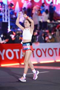 BIB: 65452
                            <button type="button" onclick="openModal(21423895)" class="btn btn-primary btn-sm float-right btn-popup" data-toggle="modal" data-target=".modal-high-quality">
                        <i class="fas fa-shopping-cart"></i> Add to Cart
                    </button>
                                            <button type="button" onclick="isThisMe(21423895, true)" class="btn btn-success btn-sm float-right btn-popup btn-isme hidden" data-toggle="tooltip" data-placement="bottom" title="นี่คือรูปของคุณใช่ไหม คลิกที่นี่เพื่อเอาเข้าอัลบั้ม">
                        <i class="fas fa-plus"></i> Add to album
                    </button>
                    <button type="button" onclick="isThisMe(21423895, false)" class="btn btn-warning btn-sm float-right btn-popup btn-isnotme hidden">
                        <i class="fas fa-ban"></i> Remove from album
                    </button>