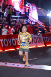 BIB: 43935
                            <button type="button" onclick="openModal(21435563)" class="btn btn-primary btn-sm float-right btn-popup" data-toggle="modal" data-target=".modal-high-quality">
                        <i class="fas fa-shopping-cart"></i> Add to Cart
                    </button>
                                            <button type="button" onclick="isThisMe(21435563, true)" class="btn btn-success btn-sm float-right btn-popup btn-isme hidden" data-toggle="tooltip" data-placement="bottom" title="นี่คือรูปของคุณใช่ไหม คลิกที่นี่เพื่อเอาเข้าอัลบั้ม">
                        <i class="fas fa-plus"></i> Add to album
                    </button>
                    <button type="button" onclick="isThisMe(21435563, false)" class="btn btn-warning btn-sm float-right btn-popup btn-isnotme hidden">
                        <i class="fas fa-ban"></i> Remove from album
                    </button>