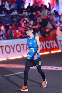 BIB: 41222
                            <button type="button" onclick="openModal(21400806)" class="btn btn-primary btn-sm float-right btn-popup" data-toggle="modal" data-target=".modal-high-quality">
                        <i class="fas fa-shopping-cart"></i> Add to Cart
                    </button>
                                            <button type="button" onclick="isThisMe(21400806, true)" class="btn btn-success btn-sm float-right btn-popup btn-isme hidden" data-toggle="tooltip" data-placement="bottom" title="นี่คือรูปของคุณใช่ไหม คลิกที่นี่เพื่อเอาเข้าอัลบั้ม">
                        <i class="fas fa-plus"></i> Add to album
                    </button>
                    <button type="button" onclick="isThisMe(21400806, false)" class="btn btn-warning btn-sm float-right btn-popup btn-isnotme hidden">
                        <i class="fas fa-ban"></i> Remove from album
                    </button>