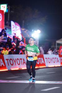 BIB: 43329
                            <button type="button" onclick="openModal(21397714)" class="btn btn-primary btn-sm float-right btn-popup" data-toggle="modal" data-target=".modal-high-quality">
                        <i class="fas fa-shopping-cart"></i> Add to Cart
                    </button>
                                            <button type="button" onclick="isThisMe(21397714, true)" class="btn btn-success btn-sm float-right btn-popup btn-isme hidden" data-toggle="tooltip" data-placement="bottom" title="นี่คือรูปของคุณใช่ไหม คลิกที่นี่เพื่อเอาเข้าอัลบั้ม">
                        <i class="fas fa-plus"></i> Add to album
                    </button>
                    <button type="button" onclick="isThisMe(21397714, false)" class="btn btn-warning btn-sm float-right btn-popup btn-isnotme hidden">
                        <i class="fas fa-ban"></i> Remove from album
                    </button>