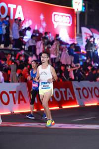 BIB: 40298
                            <button type="button" onclick="openModal(21429611)" class="btn btn-primary btn-sm float-right btn-popup" data-toggle="modal" data-target=".modal-high-quality">
                        <i class="fas fa-shopping-cart"></i> Add to Cart
                    </button>
                                            <button type="button" onclick="isThisMe(21429611, true)" class="btn btn-success btn-sm float-right btn-popup btn-isme hidden" data-toggle="tooltip" data-placement="bottom" title="นี่คือรูปของคุณใช่ไหม คลิกที่นี่เพื่อเอาเข้าอัลบั้ม">
                        <i class="fas fa-plus"></i> Add to album
                    </button>
                    <button type="button" onclick="isThisMe(21429611, false)" class="btn btn-warning btn-sm float-right btn-popup btn-isnotme hidden">
                        <i class="fas fa-ban"></i> Remove from album
                    </button>