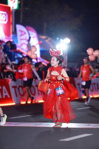 BIB: 158403
                            <button type="button" onclick="openModal(21431386)" class="btn btn-primary btn-sm float-right btn-popup" data-toggle="modal" data-target=".modal-high-quality">
                        <i class="fas fa-shopping-cart"></i> Add to Cart
                    </button>
                                            <button type="button" onclick="isThisMe(21431386, true)" class="btn btn-success btn-sm float-right btn-popup btn-isme hidden" data-toggle="tooltip" data-placement="bottom" title="นี่คือรูปของคุณใช่ไหม คลิกที่นี่เพื่อเอาเข้าอัลบั้ม">
                        <i class="fas fa-plus"></i> Add to album
                    </button>
                    <button type="button" onclick="isThisMe(21431386, false)" class="btn btn-warning btn-sm float-right btn-popup btn-isnotme hidden">
                        <i class="fas fa-ban"></i> Remove from album
                    </button>