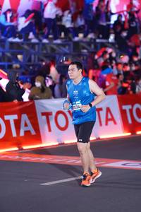 BIB: 3596
                            <button type="button" onclick="openModal(21401823)" class="btn btn-primary btn-sm float-right btn-popup" data-toggle="modal" data-target=".modal-high-quality">
                        <i class="fas fa-shopping-cart"></i> Add to Cart
                    </button>
                                            <button type="button" onclick="isThisMe(21401823, true)" class="btn btn-success btn-sm float-right btn-popup btn-isme hidden" data-toggle="tooltip" data-placement="bottom" title="นี่คือรูปของคุณใช่ไหม คลิกที่นี่เพื่อเอาเข้าอัลบั้ม">
                        <i class="fas fa-plus"></i> Add to album
                    </button>
                    <button type="button" onclick="isThisMe(21401823, false)" class="btn btn-warning btn-sm float-right btn-popup btn-isnotme hidden">
                        <i class="fas fa-ban"></i> Remove from album
                    </button>