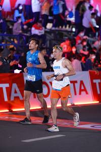 BIB: 43222
                            <button type="button" onclick="openModal(21433966)" class="btn btn-primary btn-sm float-right btn-popup" data-toggle="modal" data-target=".modal-high-quality">
                        <i class="fas fa-shopping-cart"></i> Add to Cart
                    </button>
                                            <button type="button" onclick="isThisMe(21433966, true)" class="btn btn-success btn-sm float-right btn-popup btn-isme hidden" data-toggle="tooltip" data-placement="bottom" title="นี่คือรูปของคุณใช่ไหม คลิกที่นี่เพื่อเอาเข้าอัลบั้ม">
                        <i class="fas fa-plus"></i> Add to album
                    </button>
                    <button type="button" onclick="isThisMe(21433966, false)" class="btn btn-warning btn-sm float-right btn-popup btn-isnotme hidden">
                        <i class="fas fa-ban"></i> Remove from album
                    </button>