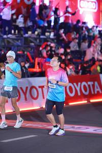 BIB: 40052, 44059
                            <button type="button" onclick="openModal(21401842)" class="btn btn-primary btn-sm float-right btn-popup" data-toggle="modal" data-target=".modal-high-quality">
                        <i class="fas fa-shopping-cart"></i> Add to Cart
                    </button>
                                            <button type="button" onclick="isThisMe(21401842, true)" class="btn btn-success btn-sm float-right btn-popup btn-isme hidden" data-toggle="tooltip" data-placement="bottom" title="นี่คือรูปของคุณใช่ไหม คลิกที่นี่เพื่อเอาเข้าอัลบั้ม">
                        <i class="fas fa-plus"></i> Add to album
                    </button>
                    <button type="button" onclick="isThisMe(21401842, false)" class="btn btn-warning btn-sm float-right btn-popup btn-isnotme hidden">
                        <i class="fas fa-ban"></i> Remove from album
                    </button>