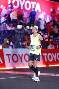 BIB: 40130
                            <button type="button" onclick="openModal(21412870)" class="btn btn-primary btn-sm float-right btn-popup" data-toggle="modal" data-target=".modal-high-quality">
                        <i class="fas fa-shopping-cart"></i> Add to Cart
                    </button>
                                            <button type="button" onclick="isThisMe(21412870, true)" class="btn btn-success btn-sm float-right btn-popup btn-isme hidden" data-toggle="tooltip" data-placement="bottom" title="นี่คือรูปของคุณใช่ไหม คลิกที่นี่เพื่อเอาเข้าอัลบั้ม">
                        <i class="fas fa-plus"></i> Add to album
                    </button>
                    <button type="button" onclick="isThisMe(21412870, false)" class="btn btn-warning btn-sm float-right btn-popup btn-isnotme hidden">
                        <i class="fas fa-ban"></i> Remove from album
                    </button>