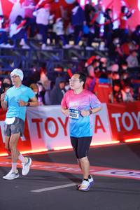 BIB: 113, 44059
                            <button type="button" onclick="openModal(21401893)" class="btn btn-primary btn-sm float-right btn-popup" data-toggle="modal" data-target=".modal-high-quality">
                        <i class="fas fa-shopping-cart"></i> Add to Cart
                    </button>
                                            <button type="button" onclick="isThisMe(21401893, true)" class="btn btn-success btn-sm float-right btn-popup btn-isme hidden" data-toggle="tooltip" data-placement="bottom" title="นี่คือรูปของคุณใช่ไหม คลิกที่นี่เพื่อเอาเข้าอัลบั้ม">
                        <i class="fas fa-plus"></i> Add to album
                    </button>
                    <button type="button" onclick="isThisMe(21401893, false)" class="btn btn-warning btn-sm float-right btn-popup btn-isnotme hidden">
                        <i class="fas fa-ban"></i> Remove from album
                    </button>