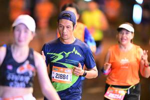 BIB: 400, 21884, 28254
                            <button type="button" onclick="openModal(21140441)" class="btn btn-primary btn-sm float-right btn-popup" data-toggle="modal" data-target=".modal-high-quality">
                        <i class="fas fa-shopping-cart"></i> Add to Cart
                    </button>
                                            <button type="button" onclick="isThisMe(21140441, true)" class="btn btn-success btn-sm float-right btn-popup btn-isme hidden" data-toggle="tooltip" data-placement="bottom" title="นี่คือรูปของคุณใช่ไหม คลิกที่นี่เพื่อเอาเข้าอัลบั้ม">
                        <i class="fas fa-plus"></i> Add to album
                    </button>
                    <button type="button" onclick="isThisMe(21140441, false)" class="btn btn-warning btn-sm float-right btn-popup btn-isnotme hidden">
                        <i class="fas fa-ban"></i> Remove from album
                    </button>