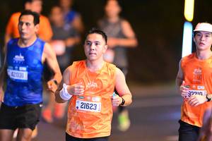 BIB: 21623, 42031
                            <button type="button" onclick="openModal(20992673)" class="btn btn-primary btn-sm float-right btn-popup" data-toggle="modal" data-target=".modal-high-quality">
                        <i class="fas fa-shopping-cart"></i> Add to Cart
                    </button>
                                            <button type="button" onclick="isThisMe(20992673, true)" class="btn btn-success btn-sm float-right btn-popup btn-isme hidden" data-toggle="tooltip" data-placement="bottom" title="นี่คือรูปของคุณใช่ไหม คลิกที่นี่เพื่อเอาเข้าอัลบั้ม">
                        <i class="fas fa-plus"></i> Add to album
                    </button>
                    <button type="button" onclick="isThisMe(20992673, false)" class="btn btn-warning btn-sm float-right btn-popup btn-isnotme hidden">
                        <i class="fas fa-ban"></i> Remove from album
                    </button>