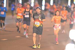 BIB: 23248, 24704
                            <button type="button" onclick="openModal(20825895)" class="btn btn-primary btn-sm float-right btn-popup" data-toggle="modal" data-target=".modal-high-quality">
                        <i class="fas fa-shopping-cart"></i> Add to Cart
                    </button>
                                            <button type="button" onclick="isThisMe(20825895, true)" class="btn btn-success btn-sm float-right btn-popup btn-isme hidden" data-toggle="tooltip" data-placement="bottom" title="นี่คือรูปของคุณใช่ไหม คลิกที่นี่เพื่อเอาเข้าอัลบั้ม">
                        <i class="fas fa-plus"></i> Add to album
                    </button>
                    <button type="button" onclick="isThisMe(20825895, false)" class="btn btn-warning btn-sm float-right btn-popup btn-isnotme hidden">
                        <i class="fas fa-ban"></i> Remove from album
                    </button>