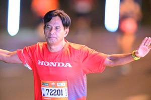 BIB: 72201
                            <button type="button" onclick="openModal(20837888)" class="btn btn-primary btn-sm float-right btn-popup" data-toggle="modal" data-target=".modal-high-quality">
                        <i class="fas fa-shopping-cart"></i> Add to Cart
                    </button>
                                            <button type="button" onclick="isThisMe(20837888, true)" class="btn btn-success btn-sm float-right btn-popup btn-isme hidden" data-toggle="tooltip" data-placement="bottom" title="นี่คือรูปของคุณใช่ไหม คลิกที่นี่เพื่อเอาเข้าอัลบั้ม">
                        <i class="fas fa-plus"></i> Add to album
                    </button>
                    <button type="button" onclick="isThisMe(20837888, false)" class="btn btn-warning btn-sm float-right btn-popup btn-isnotme hidden">
                        <i class="fas fa-ban"></i> Remove from album
                    </button>