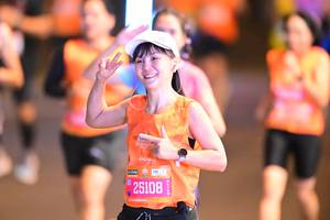 BIB: 201, 061, 25108
                            <button type="button" onclick="openModal(20860272)" class="btn btn-primary btn-sm float-right btn-popup" data-toggle="modal" data-target=".modal-high-quality">
                        <i class="fas fa-shopping-cart"></i> Add to Cart
                    </button>
                                            <button type="button" onclick="isThisMe(20860272, true)" class="btn btn-success btn-sm float-right btn-popup btn-isme hidden" data-toggle="tooltip" data-placement="bottom" title="นี่คือรูปของคุณใช่ไหม คลิกที่นี่เพื่อเอาเข้าอัลบั้ม">
                        <i class="fas fa-plus"></i> Add to album
                    </button>
                    <button type="button" onclick="isThisMe(20860272, false)" class="btn btn-warning btn-sm float-right btn-popup btn-isnotme hidden">
                        <i class="fas fa-ban"></i> Remove from album
                    </button>