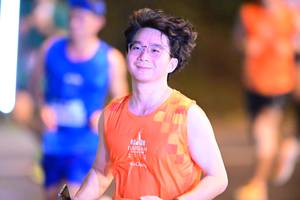 BIB: 2526
                            <button type="button" onclick="openModal(20879348)" class="btn btn-primary btn-sm float-right btn-popup" data-toggle="modal" data-target=".modal-high-quality">
                        <i class="fas fa-shopping-cart"></i> Add to Cart
                    </button>
                                            <button type="button" onclick="isThisMe(20879348, true)" class="btn btn-success btn-sm float-right btn-popup btn-isme hidden" data-toggle="tooltip" data-placement="bottom" title="นี่คือรูปของคุณใช่ไหม คลิกที่นี่เพื่อเอาเข้าอัลบั้ม">
                        <i class="fas fa-plus"></i> Add to album
                    </button>
                    <button type="button" onclick="isThisMe(20879348, false)" class="btn btn-warning btn-sm float-right btn-popup btn-isnotme hidden">
                        <i class="fas fa-ban"></i> Remove from album
                    </button>