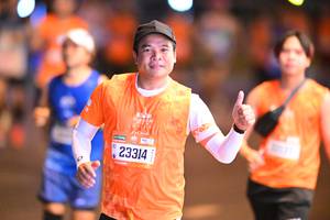 BIB: 23314
                            <button type="button" onclick="openModal(21093484)" class="btn btn-primary btn-sm float-right btn-popup" data-toggle="modal" data-target=".modal-high-quality">
                        <i class="fas fa-shopping-cart"></i> Add to Cart
                    </button>
                                            <button type="button" onclick="isThisMe(21093484, true)" class="btn btn-success btn-sm float-right btn-popup btn-isme hidden" data-toggle="tooltip" data-placement="bottom" title="นี่คือรูปของคุณใช่ไหม คลิกที่นี่เพื่อเอาเข้าอัลบั้ม">
                        <i class="fas fa-plus"></i> Add to album
                    </button>
                    <button type="button" onclick="isThisMe(21093484, false)" class="btn btn-warning btn-sm float-right btn-popup btn-isnotme hidden">
                        <i class="fas fa-ban"></i> Remove from album
                    </button>