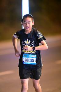 BIB: 10295
                            <button type="button" onclick="openModal(19672124)" class="btn btn-primary btn-sm float-right btn-popup" data-toggle="modal" data-target=".modal-high-quality">
                        <i class="fas fa-shopping-cart"></i> Add to Cart
                    </button>
                                            <button type="button" onclick="isThisMe(19672124, true)" class="btn btn-success btn-sm float-right btn-popup btn-isme hidden" data-toggle="tooltip" data-placement="bottom" title="นี่คือรูปของคุณใช่ไหม คลิกที่นี่เพื่อเอาเข้าอัลบั้ม">
                        <i class="fas fa-plus"></i> Add to album
                    </button>
                    <button type="button" onclick="isThisMe(19672124, false)" class="btn btn-warning btn-sm float-right btn-popup btn-isnotme hidden">
                        <i class="fas fa-ban"></i> Remove from album
                    </button>