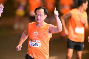 BIB: 2023, 22414
                            <button type="button" onclick="openModal(21156915)" class="btn btn-primary btn-sm float-right btn-popup" data-toggle="modal" data-target=".modal-high-quality">
                        <i class="fas fa-shopping-cart"></i> Add to Cart
                    </button>
                                            <button type="button" onclick="isThisMe(21156915, true)" class="btn btn-success btn-sm float-right btn-popup btn-isme hidden" data-toggle="tooltip" data-placement="bottom" title="นี่คือรูปของคุณใช่ไหม คลิกที่นี่เพื่อเอาเข้าอัลบั้ม">
                        <i class="fas fa-plus"></i> Add to album
                    </button>
                    <button type="button" onclick="isThisMe(21156915, false)" class="btn btn-warning btn-sm float-right btn-popup btn-isnotme hidden">
                        <i class="fas fa-ban"></i> Remove from album
                    </button>