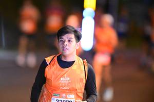 BIB: 2023, 23070
                            <button type="button" onclick="openModal(21136694)" class="btn btn-primary btn-sm float-right btn-popup" data-toggle="modal" data-target=".modal-high-quality">
                        <i class="fas fa-shopping-cart"></i> Add to Cart
                    </button>
                                            <button type="button" onclick="isThisMe(21136694, true)" class="btn btn-success btn-sm float-right btn-popup btn-isme hidden" data-toggle="tooltip" data-placement="bottom" title="นี่คือรูปของคุณใช่ไหม คลิกที่นี่เพื่อเอาเข้าอัลบั้ม">
                        <i class="fas fa-plus"></i> Add to album
                    </button>
                    <button type="button" onclick="isThisMe(21136694, false)" class="btn btn-warning btn-sm float-right btn-popup btn-isnotme hidden">
                        <i class="fas fa-ban"></i> Remove from album
                    </button>