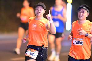 BIB: 021, 21168, 23970
                            <button type="button" onclick="openModal(20938820)" class="btn btn-primary btn-sm float-right btn-popup" data-toggle="modal" data-target=".modal-high-quality">
                        <i class="fas fa-shopping-cart"></i> Add to Cart
                    </button>
                                            <button type="button" onclick="isThisMe(20938820, true)" class="btn btn-success btn-sm float-right btn-popup btn-isme hidden" data-toggle="tooltip" data-placement="bottom" title="นี่คือรูปของคุณใช่ไหม คลิกที่นี่เพื่อเอาเข้าอัลบั้ม">
                        <i class="fas fa-plus"></i> Add to album
                    </button>
                    <button type="button" onclick="isThisMe(20938820, false)" class="btn btn-warning btn-sm float-right btn-popup btn-isnotme hidden">
                        <i class="fas fa-ban"></i> Remove from album
                    </button>