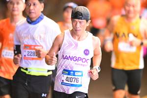 BIB: 228, 41076
                            <button type="button" onclick="openModal(21109922)" class="btn btn-primary btn-sm float-right btn-popup" data-toggle="modal" data-target=".modal-high-quality">
                        <i class="fas fa-shopping-cart"></i> Add to Cart
                    </button>
                                            <button type="button" onclick="isThisMe(21109922, true)" class="btn btn-success btn-sm float-right btn-popup btn-isme hidden" data-toggle="tooltip" data-placement="bottom" title="นี่คือรูปของคุณใช่ไหม คลิกที่นี่เพื่อเอาเข้าอัลบั้ม">
                        <i class="fas fa-plus"></i> Add to album
                    </button>
                    <button type="button" onclick="isThisMe(21109922, false)" class="btn btn-warning btn-sm float-right btn-popup btn-isnotme hidden">
                        <i class="fas fa-ban"></i> Remove from album
                    </button>