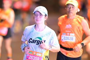 BIB: 26358, 22628
                            <button type="button" onclick="openModal(20960870)" class="btn btn-primary btn-sm float-right btn-popup" data-toggle="modal" data-target=".modal-high-quality">
                        <i class="fas fa-shopping-cart"></i> Add to Cart
                    </button>
                                            <button type="button" onclick="isThisMe(20960870, true)" class="btn btn-success btn-sm float-right btn-popup btn-isme hidden" data-toggle="tooltip" data-placement="bottom" title="นี่คือรูปของคุณใช่ไหม คลิกที่นี่เพื่อเอาเข้าอัลบั้ม">
                        <i class="fas fa-plus"></i> Add to album
                    </button>
                    <button type="button" onclick="isThisMe(20960870, false)" class="btn btn-warning btn-sm float-right btn-popup btn-isnotme hidden">
                        <i class="fas fa-ban"></i> Remove from album
                    </button>