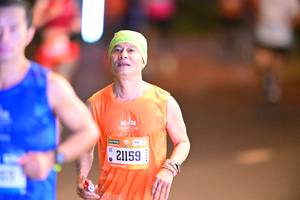 BIB: 2033, 21159
                            <button type="button" onclick="openModal(20895635)" class="btn btn-primary btn-sm float-right btn-popup" data-toggle="modal" data-target=".modal-high-quality">
                        <i class="fas fa-shopping-cart"></i> Add to Cart
                    </button>
                                            <button type="button" onclick="isThisMe(20895635, true)" class="btn btn-success btn-sm float-right btn-popup btn-isme hidden" data-toggle="tooltip" data-placement="bottom" title="นี่คือรูปของคุณใช่ไหม คลิกที่นี่เพื่อเอาเข้าอัลบั้ม">
                        <i class="fas fa-plus"></i> Add to album
                    </button>
                    <button type="button" onclick="isThisMe(20895635, false)" class="btn btn-warning btn-sm float-right btn-popup btn-isnotme hidden">
                        <i class="fas fa-ban"></i> Remove from album
                    </button>