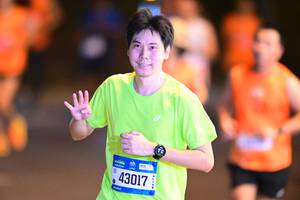 BIB: 130, 43017
                            <button type="button" onclick="openModal(21073037)" class="btn btn-primary btn-sm float-right btn-popup" data-toggle="modal" data-target=".modal-high-quality">
                        <i class="fas fa-shopping-cart"></i> Add to Cart
                    </button>
                                            <button type="button" onclick="isThisMe(21073037, true)" class="btn btn-success btn-sm float-right btn-popup btn-isme hidden" data-toggle="tooltip" data-placement="bottom" title="นี่คือรูปของคุณใช่ไหม คลิกที่นี่เพื่อเอาเข้าอัลบั้ม">
                        <i class="fas fa-plus"></i> Add to album
                    </button>
                    <button type="button" onclick="isThisMe(21073037, false)" class="btn btn-warning btn-sm float-right btn-popup btn-isnotme hidden">
                        <i class="fas fa-ban"></i> Remove from album
                    </button>
