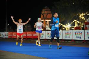 BIB: 4453, 0110, 42625, 100
                            <button type="button" onclick="openModal(20450074)" class="btn btn-primary btn-sm float-right btn-popup" data-toggle="modal" data-target=".modal-high-quality">
                        <i class="fas fa-shopping-cart"></i> Add to Cart
                    </button>
                                            <button type="button" onclick="isThisMe(20450074, true)" class="btn btn-success btn-sm float-right btn-popup btn-isme hidden" data-toggle="tooltip" data-placement="bottom" title="นี่คือรูปของคุณใช่ไหม คลิกที่นี่เพื่อเอาเข้าอัลบั้ม">
                        <i class="fas fa-plus"></i> Add to album
                    </button>
                    <button type="button" onclick="isThisMe(20450074, false)" class="btn btn-warning btn-sm float-right btn-popup btn-isnotme hidden">
                        <i class="fas fa-ban"></i> Remove from album
                    </button>