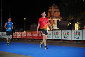 BIB: 01100, 100, 718
                            <button type="button" onclick="openModal(20435416)" class="btn btn-primary btn-sm float-right btn-popup" data-toggle="modal" data-target=".modal-high-quality">
                        <i class="fas fa-shopping-cart"></i> Add to Cart
                    </button>
                                            <button type="button" onclick="isThisMe(20435416, true)" class="btn btn-success btn-sm float-right btn-popup btn-isme hidden" data-toggle="tooltip" data-placement="bottom" title="นี่คือรูปของคุณใช่ไหม คลิกที่นี่เพื่อเอาเข้าอัลบั้ม">
                        <i class="fas fa-plus"></i> Add to album
                    </button>
                    <button type="button" onclick="isThisMe(20435416, false)" class="btn btn-warning btn-sm float-right btn-popup btn-isnotme hidden">
                        <i class="fas fa-ban"></i> Remove from album
                    </button>