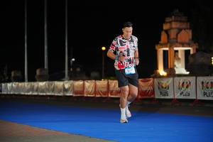 BIB: 100
                            <button type="button" onclick="openModal(20431110)" class="btn btn-primary btn-sm float-right btn-popup" data-toggle="modal" data-target=".modal-high-quality">
                        <i class="fas fa-shopping-cart"></i> Add to Cart
                    </button>
                                            <button type="button" onclick="isThisMe(20431110, true)" class="btn btn-success btn-sm float-right btn-popup btn-isme hidden" data-toggle="tooltip" data-placement="bottom" title="นี่คือรูปของคุณใช่ไหม คลิกที่นี่เพื่อเอาเข้าอัลบั้ม">
                        <i class="fas fa-plus"></i> Add to album
                    </button>
                    <button type="button" onclick="isThisMe(20431110, false)" class="btn btn-warning btn-sm float-right btn-popup btn-isnotme hidden">
                        <i class="fas fa-ban"></i> Remove from album
                    </button>