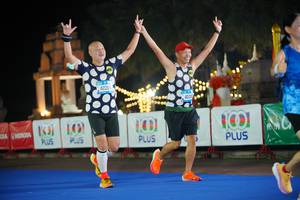 BIB: 42208, 100, 40200, 1001
                            <button type="button" onclick="openModal(20430115)" class="btn btn-primary btn-sm float-right btn-popup" data-toggle="modal" data-target=".modal-high-quality">
                        <i class="fas fa-shopping-cart"></i> Add to Cart
                    </button>
                                            <button type="button" onclick="isThisMe(20430115, true)" class="btn btn-success btn-sm float-right btn-popup btn-isme hidden" data-toggle="tooltip" data-placement="bottom" title="นี่คือรูปของคุณใช่ไหม คลิกที่นี่เพื่อเอาเข้าอัลบั้ม">
                        <i class="fas fa-plus"></i> Add to album
                    </button>
                    <button type="button" onclick="isThisMe(20430115, false)" class="btn btn-warning btn-sm float-right btn-popup btn-isnotme hidden">
                        <i class="fas fa-ban"></i> Remove from album
                    </button>