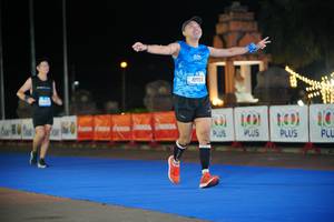 BIB: 340, 41033, 1001, 100
                            <button type="button" onclick="openModal(20433127)" class="btn btn-primary btn-sm float-right btn-popup" data-toggle="modal" data-target=".modal-high-quality">
                        <i class="fas fa-shopping-cart"></i> Add to Cart
                    </button>
                                            <button type="button" onclick="isThisMe(20433127, true)" class="btn btn-success btn-sm float-right btn-popup btn-isme hidden" data-toggle="tooltip" data-placement="bottom" title="นี่คือรูปของคุณใช่ไหม คลิกที่นี่เพื่อเอาเข้าอัลบั้ม">
                        <i class="fas fa-plus"></i> Add to album
                    </button>
                    <button type="button" onclick="isThisMe(20433127, false)" class="btn btn-warning btn-sm float-right btn-popup btn-isnotme hidden">
                        <i class="fas fa-ban"></i> Remove from album
                    </button>