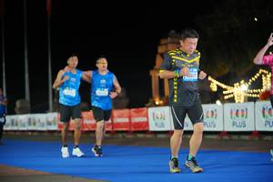 BIB: 5827
                            <button type="button" onclick="openModal(20439476)" class="btn btn-primary btn-sm float-right btn-popup" data-toggle="modal" data-target=".modal-high-quality">
                        <i class="fas fa-shopping-cart"></i> Add to Cart
                    </button>
                                            <button type="button" onclick="isThisMe(20439476, true)" class="btn btn-success btn-sm float-right btn-popup btn-isme hidden" data-toggle="tooltip" data-placement="bottom" title="นี่คือรูปของคุณใช่ไหม คลิกที่นี่เพื่อเอาเข้าอัลบั้ม">
                        <i class="fas fa-plus"></i> Add to album
                    </button>
                    <button type="button" onclick="isThisMe(20439476, false)" class="btn btn-warning btn-sm float-right btn-popup btn-isnotme hidden">
                        <i class="fas fa-ban"></i> Remove from album
                    </button>