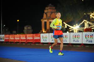 BIB: 131, 01001
                            <button type="button" onclick="openModal(20429362)" class="btn btn-primary btn-sm float-right btn-popup" data-toggle="modal" data-target=".modal-high-quality">
                        <i class="fas fa-shopping-cart"></i> Add to Cart
                    </button>
                                            <button type="button" onclick="isThisMe(20429362, true)" class="btn btn-success btn-sm float-right btn-popup btn-isme hidden" data-toggle="tooltip" data-placement="bottom" title="นี่คือรูปของคุณใช่ไหม คลิกที่นี่เพื่อเอาเข้าอัลบั้ม">
                        <i class="fas fa-plus"></i> Add to album
                    </button>
                    <button type="button" onclick="isThisMe(20429362, false)" class="btn btn-warning btn-sm float-right btn-popup btn-isnotme hidden">
                        <i class="fas fa-ban"></i> Remove from album
                    </button>