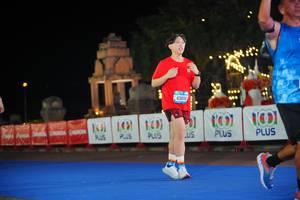 BIB: 43856, 100
                            <button type="button" onclick="openModal(20443839)" class="btn btn-primary btn-sm float-right btn-popup" data-toggle="modal" data-target=".modal-high-quality">
                        <i class="fas fa-shopping-cart"></i> Add to Cart
                    </button>
                                            <button type="button" onclick="isThisMe(20443839, true)" class="btn btn-success btn-sm float-right btn-popup btn-isme hidden" data-toggle="tooltip" data-placement="bottom" title="นี่คือรูปของคุณใช่ไหม คลิกที่นี่เพื่อเอาเข้าอัลบั้ม">
                        <i class="fas fa-plus"></i> Add to album
                    </button>
                    <button type="button" onclick="isThisMe(20443839, false)" class="btn btn-warning btn-sm float-right btn-popup btn-isnotme hidden">
                        <i class="fas fa-ban"></i> Remove from album
                    </button>