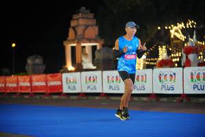 BIB: 45960, 2000
                            <button type="button" onclick="openModal(20431594)" class="btn btn-primary btn-sm float-right btn-popup" data-toggle="modal" data-target=".modal-high-quality">
                        <i class="fas fa-shopping-cart"></i> Add to Cart
                    </button>
                                            <button type="button" onclick="isThisMe(20431594, true)" class="btn btn-success btn-sm float-right btn-popup btn-isme hidden" data-toggle="tooltip" data-placement="bottom" title="นี่คือรูปของคุณใช่ไหม คลิกที่นี่เพื่อเอาเข้าอัลบั้ม">
                        <i class="fas fa-plus"></i> Add to album
                    </button>
                    <button type="button" onclick="isThisMe(20431594, false)" class="btn btn-warning btn-sm float-right btn-popup btn-isnotme hidden">
                        <i class="fas fa-ban"></i> Remove from album
                    </button>