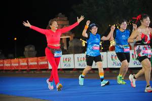 BIB: 41638, 101, 45827, 45996
                            <button type="button" onclick="openModal(20441739)" class="btn btn-primary btn-sm float-right btn-popup" data-toggle="modal" data-target=".modal-high-quality">
                        <i class="fas fa-shopping-cart"></i> Add to Cart
                    </button>
                                            <button type="button" onclick="isThisMe(20441739, true)" class="btn btn-success btn-sm float-right btn-popup btn-isme hidden" data-toggle="tooltip" data-placement="bottom" title="นี่คือรูปของคุณใช่ไหม คลิกที่นี่เพื่อเอาเข้าอัลบั้ม">
                        <i class="fas fa-plus"></i> Add to album
                    </button>
                    <button type="button" onclick="isThisMe(20441739, false)" class="btn btn-warning btn-sm float-right btn-popup btn-isnotme hidden">
                        <i class="fas fa-ban"></i> Remove from album
                    </button>