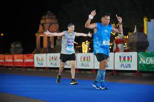 BIB: 101, 77425, 0000, 100, 4416
                            <button type="button" onclick="openModal(20453341)" class="btn btn-primary btn-sm float-right btn-popup" data-toggle="modal" data-target=".modal-high-quality">
                        <i class="fas fa-shopping-cart"></i> Add to Cart
                    </button>
                                            <button type="button" onclick="isThisMe(20453341, true)" class="btn btn-success btn-sm float-right btn-popup btn-isme hidden" data-toggle="tooltip" data-placement="bottom" title="นี่คือรูปของคุณใช่ไหม คลิกที่นี่เพื่อเอาเข้าอัลบั้ม">
                        <i class="fas fa-plus"></i> Add to album
                    </button>
                    <button type="button" onclick="isThisMe(20453341, false)" class="btn btn-warning btn-sm float-right btn-popup btn-isnotme hidden">
                        <i class="fas fa-ban"></i> Remove from album
                    </button>