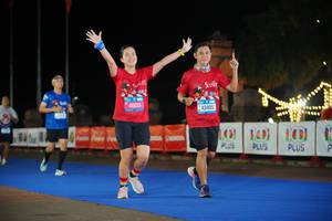 BIB: 46019, 43405, 0000, 100
                            <button type="button" onclick="openModal(20450838)" class="btn btn-primary btn-sm float-right btn-popup" data-toggle="modal" data-target=".modal-high-quality">
                        <i class="fas fa-shopping-cart"></i> Add to Cart
                    </button>
                                            <button type="button" onclick="isThisMe(20450838, true)" class="btn btn-success btn-sm float-right btn-popup btn-isme hidden" data-toggle="tooltip" data-placement="bottom" title="นี่คือรูปของคุณใช่ไหม คลิกที่นี่เพื่อเอาเข้าอัลบั้ม">
                        <i class="fas fa-plus"></i> Add to album
                    </button>
                    <button type="button" onclick="isThisMe(20450838, false)" class="btn btn-warning btn-sm float-right btn-popup btn-isnotme hidden">
                        <i class="fas fa-ban"></i> Remove from album
                    </button>