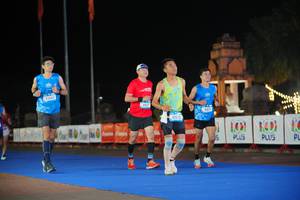 BIB: 43125, 44127, 4285, 100
                            <button type="button" onclick="openModal(20445889)" class="btn btn-primary btn-sm float-right btn-popup" data-toggle="modal" data-target=".modal-high-quality">
                        <i class="fas fa-shopping-cart"></i> Add to Cart
                    </button>
                                            <button type="button" onclick="isThisMe(20445889, true)" class="btn btn-success btn-sm float-right btn-popup btn-isme hidden" data-toggle="tooltip" data-placement="bottom" title="นี่คือรูปของคุณใช่ไหม คลิกที่นี่เพื่อเอาเข้าอัลบั้ม">
                        <i class="fas fa-plus"></i> Add to album
                    </button>
                    <button type="button" onclick="isThisMe(20445889, false)" class="btn btn-warning btn-sm float-right btn-popup btn-isnotme hidden">
                        <i class="fas fa-ban"></i> Remove from album
                    </button>