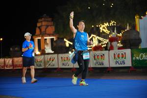 BIB: 4285, 1001, 100
                            <button type="button" onclick="openModal(20447221)" class="btn btn-primary btn-sm float-right btn-popup" data-toggle="modal" data-target=".modal-high-quality">
                        <i class="fas fa-shopping-cart"></i> Add to Cart
                    </button>
                                            <button type="button" onclick="isThisMe(20447221, true)" class="btn btn-success btn-sm float-right btn-popup btn-isme hidden" data-toggle="tooltip" data-placement="bottom" title="นี่คือรูปของคุณใช่ไหม คลิกที่นี่เพื่อเอาเข้าอัลบั้ม">
                        <i class="fas fa-plus"></i> Add to album
                    </button>
                    <button type="button" onclick="isThisMe(20447221, false)" class="btn btn-warning btn-sm float-right btn-popup btn-isnotme hidden">
                        <i class="fas fa-ban"></i> Remove from album
                    </button>