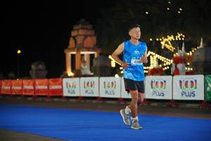 BIB: 101, 140, 43189, 100
                            <button type="button" onclick="openModal(20451156)" class="btn btn-primary btn-sm float-right btn-popup" data-toggle="modal" data-target=".modal-high-quality">
                        <i class="fas fa-shopping-cart"></i> Add to Cart
                    </button>
                                            <button type="button" onclick="isThisMe(20451156, true)" class="btn btn-success btn-sm float-right btn-popup btn-isme hidden" data-toggle="tooltip" data-placement="bottom" title="นี่คือรูปของคุณใช่ไหม คลิกที่นี่เพื่อเอาเข้าอัลบั้ม">
                        <i class="fas fa-plus"></i> Add to album
                    </button>
                    <button type="button" onclick="isThisMe(20451156, false)" class="btn btn-warning btn-sm float-right btn-popup btn-isnotme hidden">
                        <i class="fas fa-ban"></i> Remove from album
                    </button>