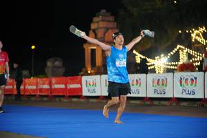 BIB: 1331, 42301, 000
                            <button type="button" onclick="openModal(20435255)" class="btn btn-primary btn-sm float-right btn-popup" data-toggle="modal" data-target=".modal-high-quality">
                        <i class="fas fa-shopping-cart"></i> Add to Cart
                    </button>
                                            <button type="button" onclick="isThisMe(20435255, true)" class="btn btn-success btn-sm float-right btn-popup btn-isme hidden" data-toggle="tooltip" data-placement="bottom" title="นี่คือรูปของคุณใช่ไหม คลิกที่นี่เพื่อเอาเข้าอัลบั้ม">
                        <i class="fas fa-plus"></i> Add to album
                    </button>
                    <button type="button" onclick="isThisMe(20435255, false)" class="btn btn-warning btn-sm float-right btn-popup btn-isnotme hidden">
                        <i class="fas fa-ban"></i> Remove from album
                    </button>