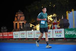 BIB: 131, 141, 140, 4400
                            <button type="button" onclick="openModal(20447577)" class="btn btn-primary btn-sm float-right btn-popup" data-toggle="modal" data-target=".modal-high-quality">
                        <i class="fas fa-shopping-cart"></i> Add to Cart
                    </button>
                                            <button type="button" onclick="isThisMe(20447577, true)" class="btn btn-success btn-sm float-right btn-popup btn-isme hidden" data-toggle="tooltip" data-placement="bottom" title="นี่คือรูปของคุณใช่ไหม คลิกที่นี่เพื่อเอาเข้าอัลบั้ม">
                        <i class="fas fa-plus"></i> Add to album
                    </button>
                    <button type="button" onclick="isThisMe(20447577, false)" class="btn btn-warning btn-sm float-right btn-popup btn-isnotme hidden">
                        <i class="fas fa-ban"></i> Remove from album
                    </button>