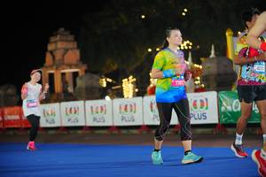 BIB: 101, 1401, 140, 7747, 420, 4000
                            <button type="button" onclick="openModal(20414465)" class="btn btn-primary btn-sm float-right btn-popup" data-toggle="modal" data-target=".modal-high-quality">
                        <i class="fas fa-shopping-cart"></i> Add to Cart
                    </button>
                                            <button type="button" onclick="isThisMe(20414465, true)" class="btn btn-success btn-sm float-right btn-popup btn-isme hidden" data-toggle="tooltip" data-placement="bottom" title="นี่คือรูปของคุณใช่ไหม คลิกที่นี่เพื่อเอาเข้าอัลบั้ม">
                        <i class="fas fa-plus"></i> Add to album
                    </button>
                    <button type="button" onclick="isThisMe(20414465, false)" class="btn btn-warning btn-sm float-right btn-popup btn-isnotme hidden">
                        <i class="fas fa-ban"></i> Remove from album
                    </button>