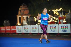 BIB: 140, 45639, 101, 1001
                            <button type="button" onclick="openModal(20427097)" class="btn btn-primary btn-sm float-right btn-popup" data-toggle="modal" data-target=".modal-high-quality">
                        <i class="fas fa-shopping-cart"></i> Add to Cart
                    </button>
                                            <button type="button" onclick="isThisMe(20427097, true)" class="btn btn-success btn-sm float-right btn-popup btn-isme hidden" data-toggle="tooltip" data-placement="bottom" title="นี่คือรูปของคุณใช่ไหม คลิกที่นี่เพื่อเอาเข้าอัลบั้ม">
                        <i class="fas fa-plus"></i> Add to album
                    </button>
                    <button type="button" onclick="isThisMe(20427097, false)" class="btn btn-warning btn-sm float-right btn-popup btn-isnotme hidden">
                        <i class="fas fa-ban"></i> Remove from album
                    </button>